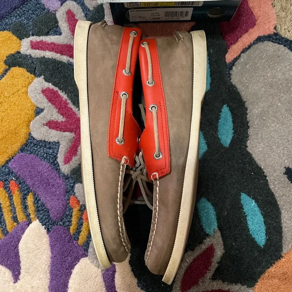 Sperry/10.5 boat/slip on shoes  - orange, tan and Cream. - Picture 7 of 8